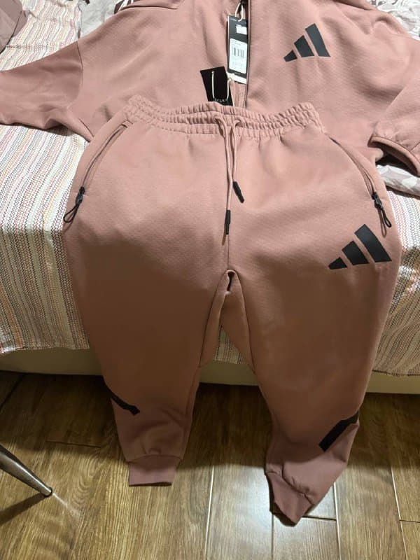 Костюм Adidas пудровый Мужской комплект 2