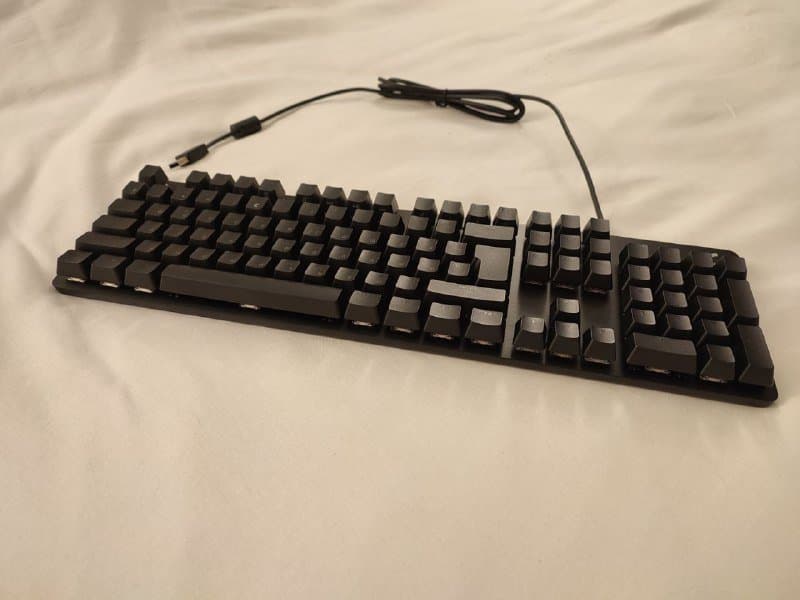 Механическая клавиатура Logitech G413 SE с нумпадом 1