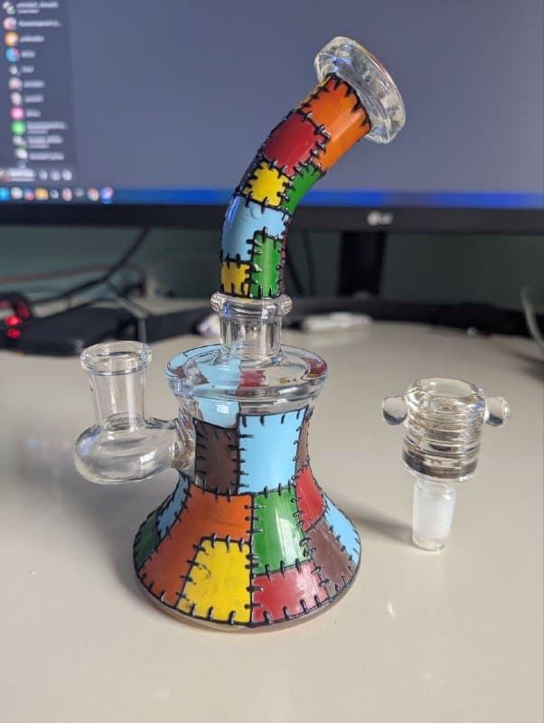 Бонг ручной работы, жижа для вейпа без никотина, IQOS iluma one б.у.