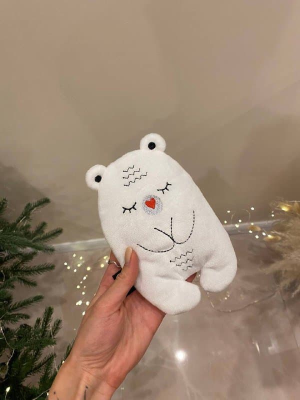 грелка, книга, бенкунг, слинг футболка, накладки Medela 1