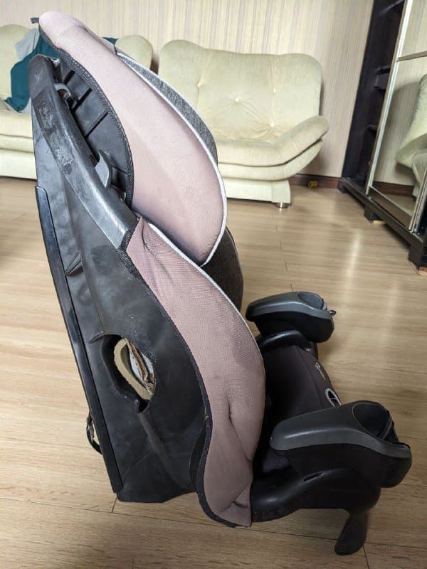 Детское автокресло 2