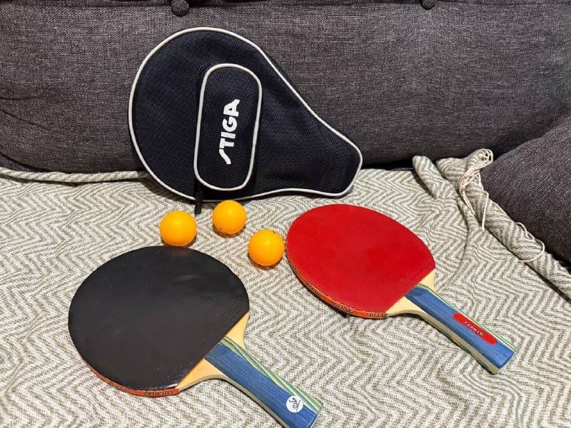 Набор для настольного тенниса: 2 ракетки, 3 мяча, чехол STIGA