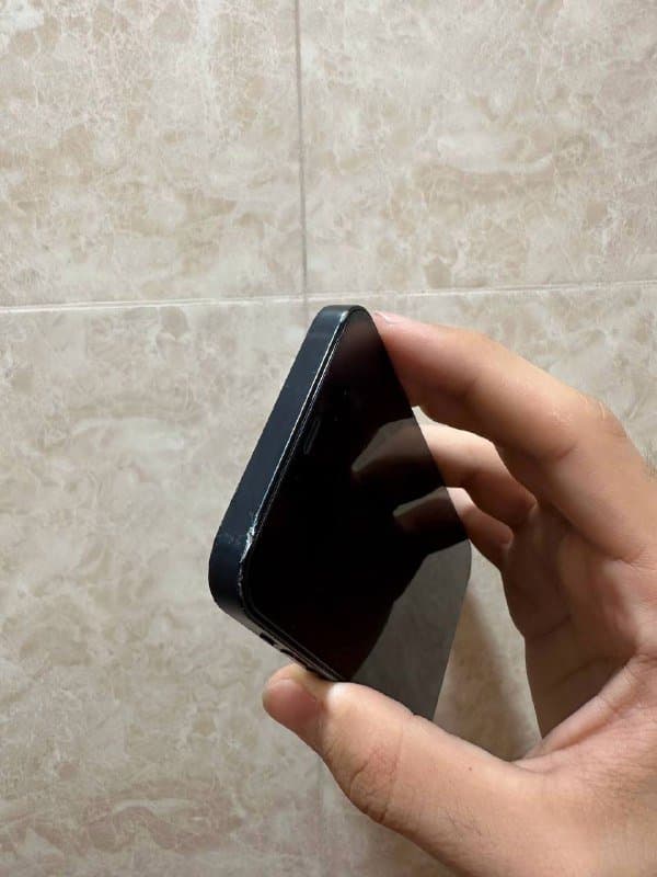 iPhone 12 черный 64GB 4