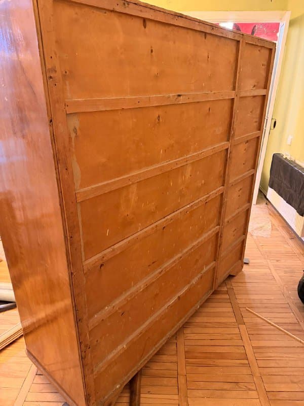 Стулья под реставрацию, шкаф большой под реставрацию 8