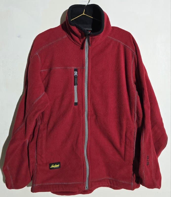 Толстовка Snikers, куртка Berghaus Soft Shell, пуховик Tenson 1