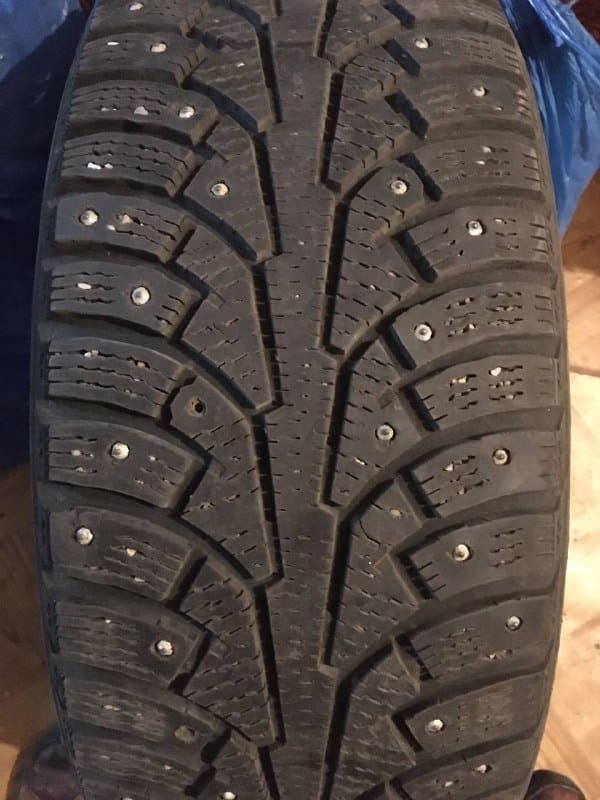 Зимние шипованные шины 4 штуки 2