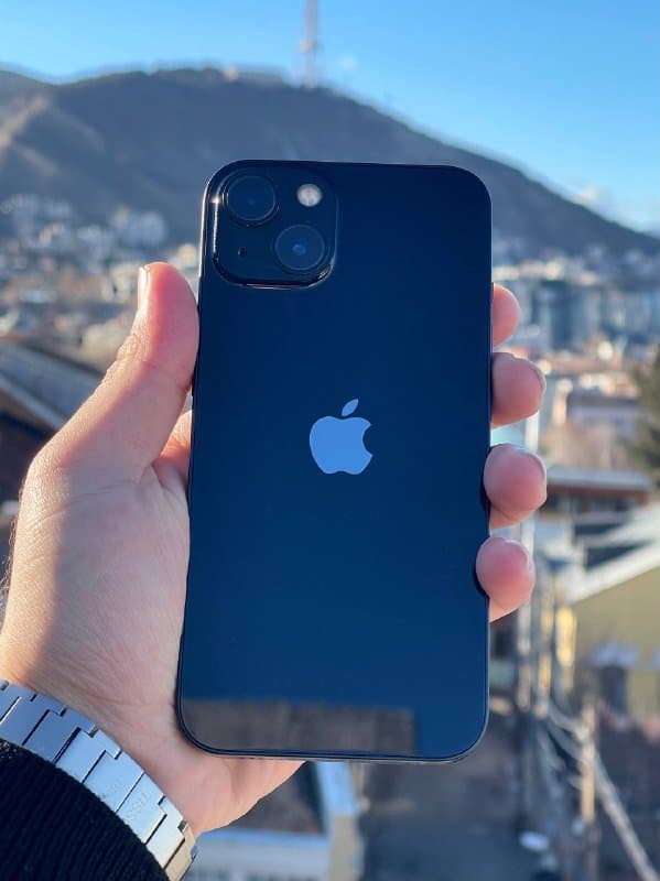iPhone 13 256GB Midnight, адаптер, кабель