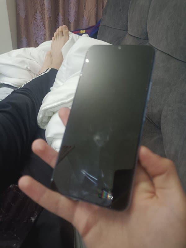 Vivo y33s 128 Гб, 8 оперативная память 1