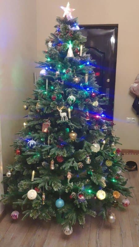 искусственная ёлка 210 см 2