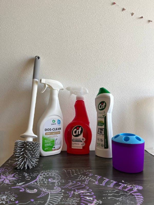 Набор средств для ванной, стаканчик, ерш с силиконовой щетиной