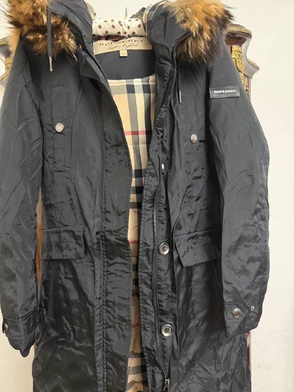 Женская куртка Burberry