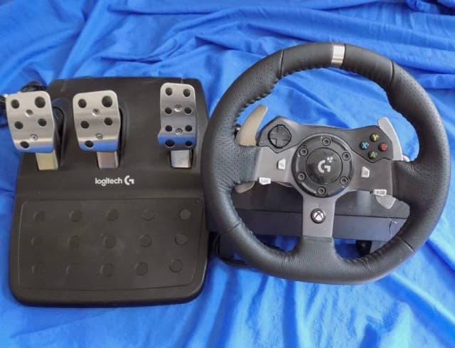 Игровой руль Logitech g920 с педалями