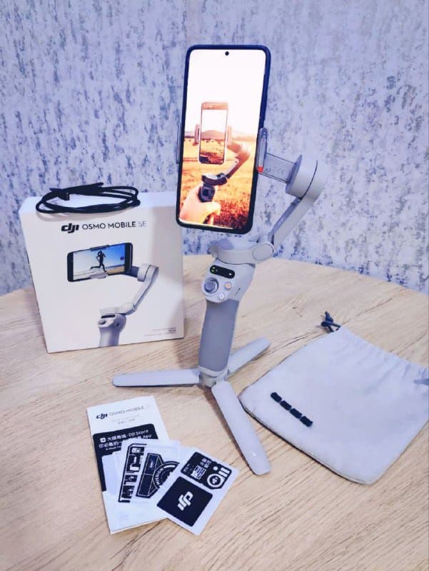 Стабилизатор DJI Osmo Mobile SE 1