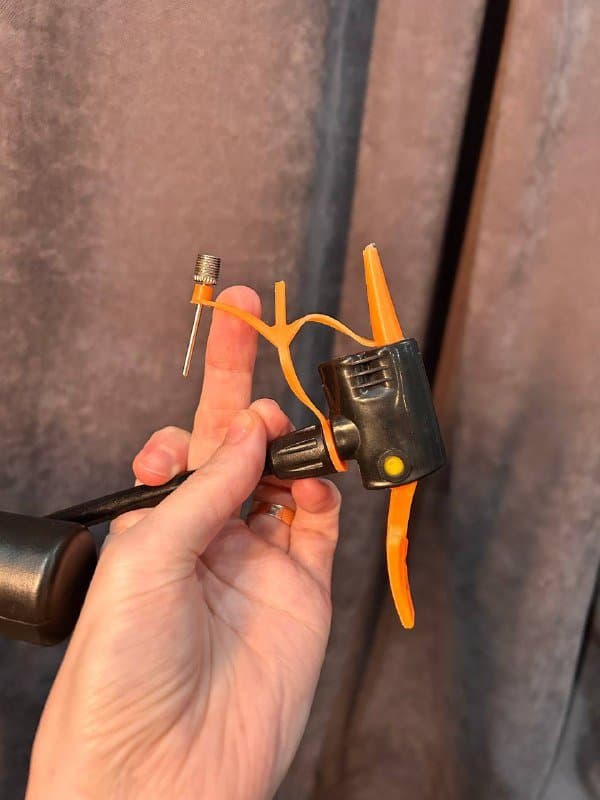 Сковорода, электрокофеварка, чайные пары, насос, елка, ролики, настольный футбол 5