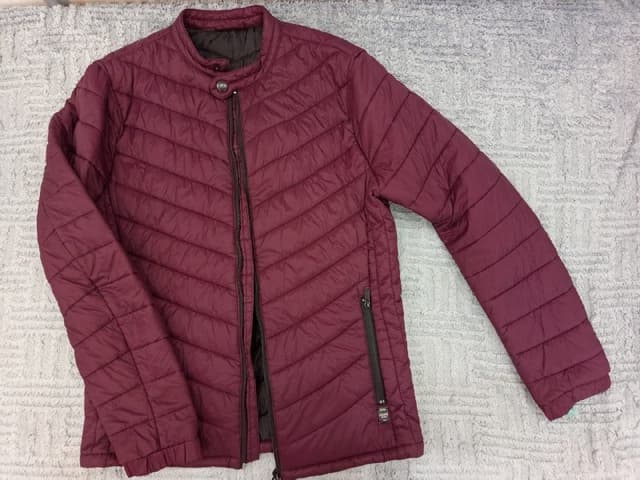 Куртка детская, платье, дождевик, балетки, мужская куртка, лупа, органайзер на сидение авто