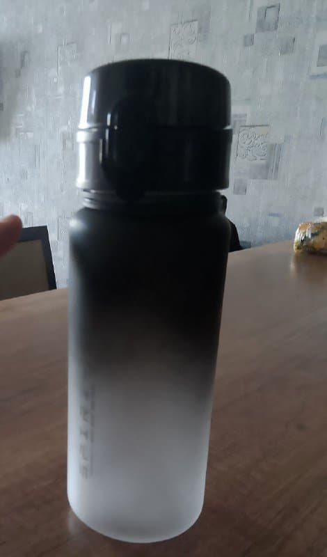 Бутылка с крышкой 500 мл