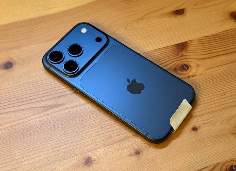 Apple iPhone 17 Pro 256GB Deep Blue 4