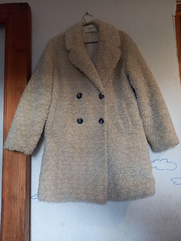 Искуственная шуба Stradivarius S, Эко шуба Bukle M, Куртка Decathlon Quechua XS, Ботинки/сапоги 38, Зимняя куртка парка Меч