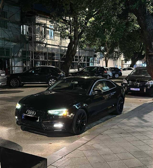 Audi A5 2.0T Quattro 2015
