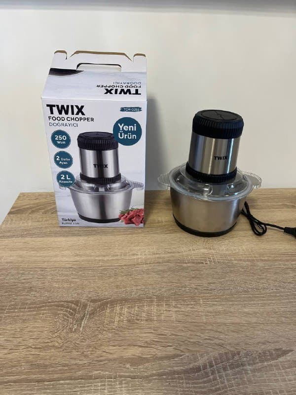 Постельное белье, простынь, подставка для вина, блендеры, сушилка, куртка, сумки, машинки, курточка, вьетнамки, ножи, ножницы 3