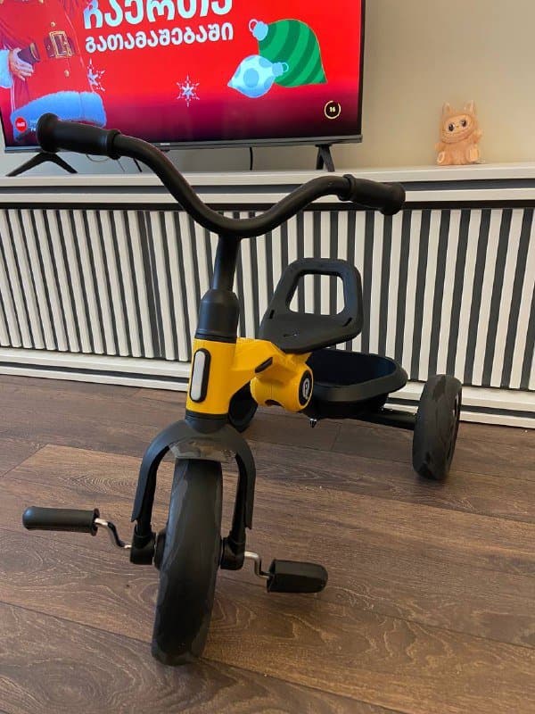 Детский трехколесный велосипед Qplay