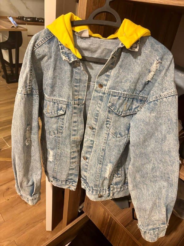 Теплая рубашка, синяя и черная джинсовки, джинсы 2