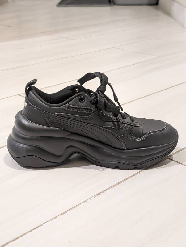 Женские кроссовки 40 размер 2