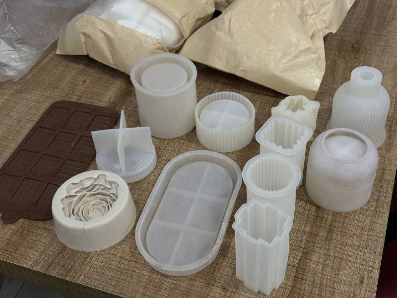 Молды для гипса и свечей