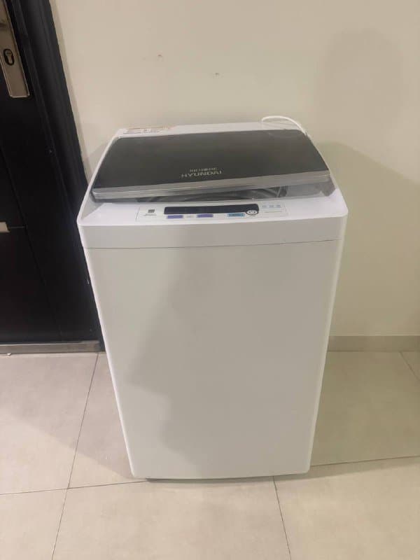 Стиральная машинка вертикальной загрузки Hyundai