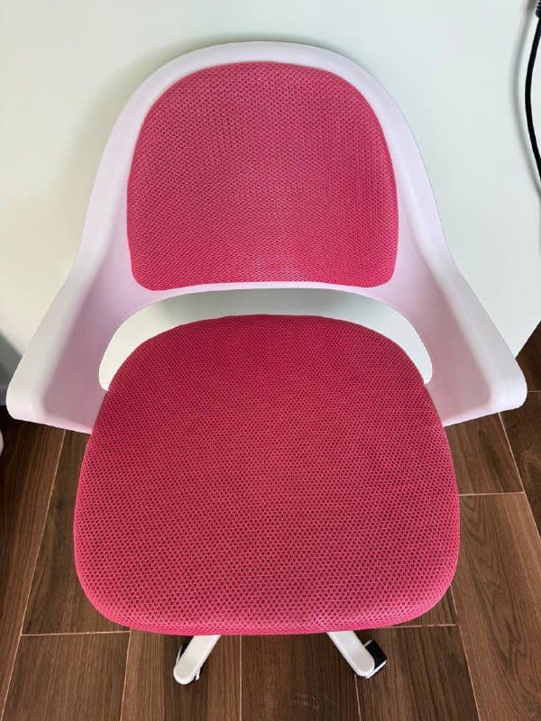 Кресло школьника для девочки 1