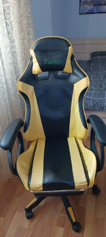 Игровое компьютерное кресло