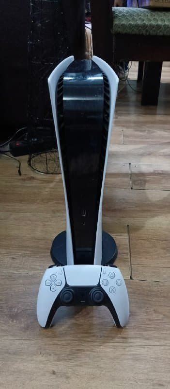 Консоль PlayStation 5, мышки SteelSeries и Razer, наушники B&O и Moondrop, пылесос Bosch, зубная щетка Philips Sonicare