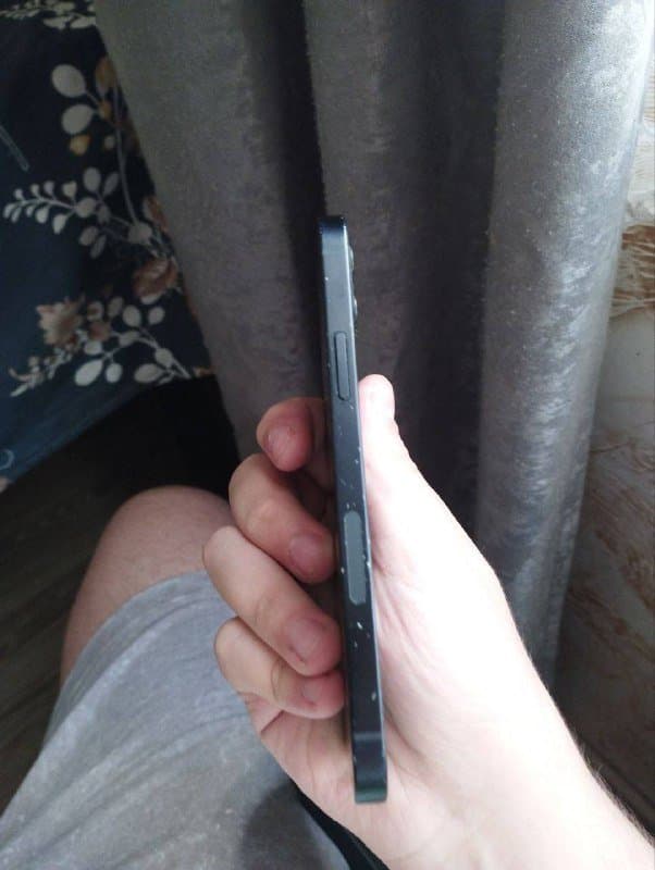 iPhone 12 Black 64gb 3