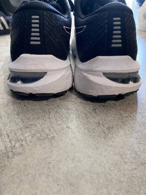 Беговые кроссовки Asics размер 37,5 3