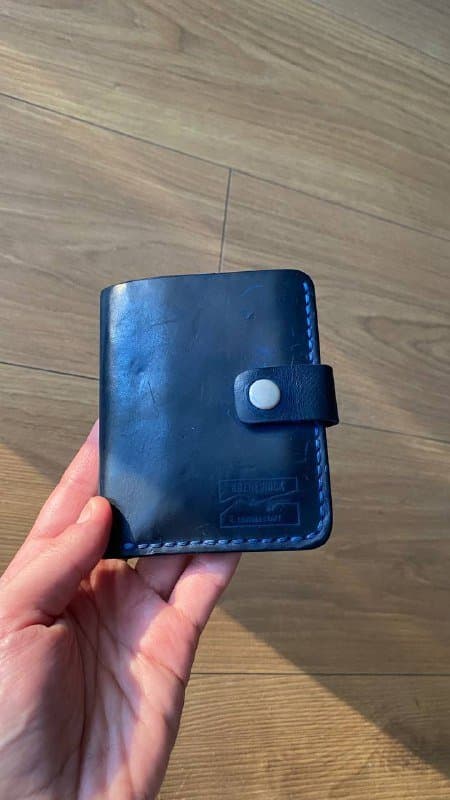 Мужское портмоне из натуральной кожи темно-синее