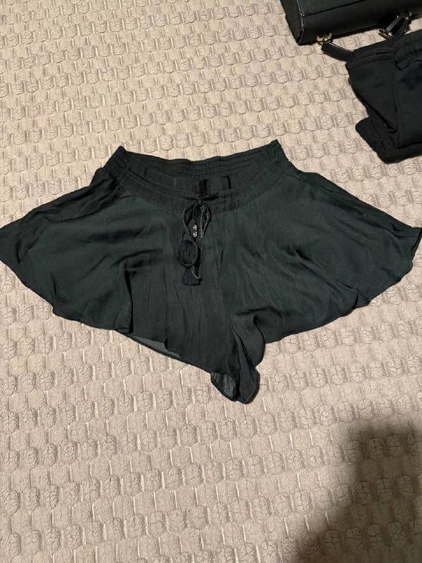 Куртка, сумка, шорты, туника женская 8