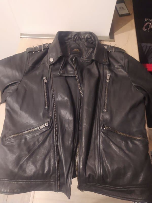 Кожаная куртка мужская 1