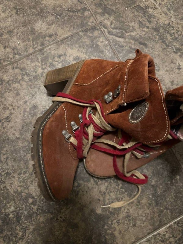 женские замшевые ботинки 39 размер