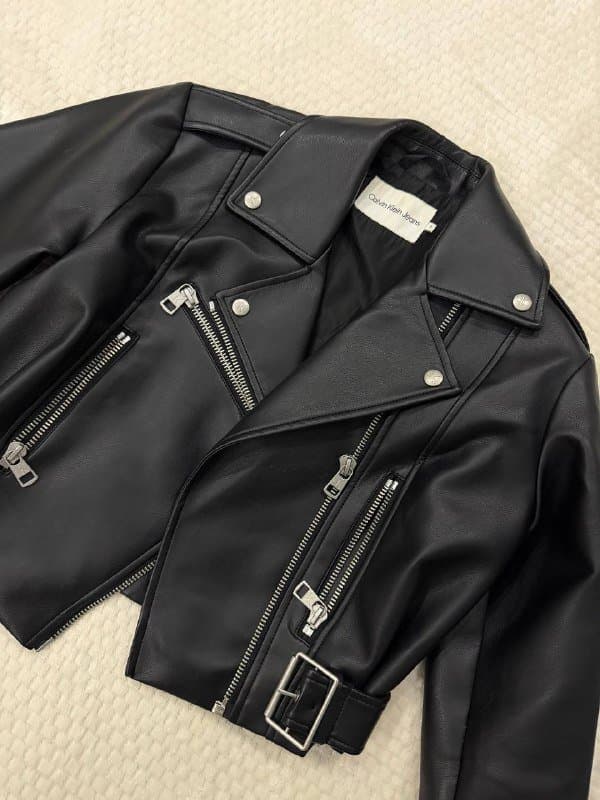 Кожаная женская укороченная куртка Calvin Klein