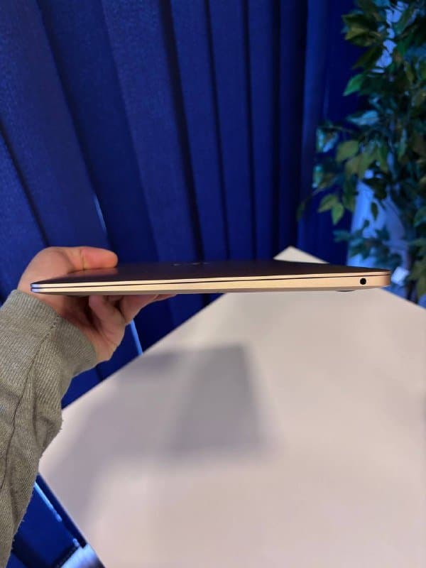 Macbook Air 2019 i5 8/128GB 5