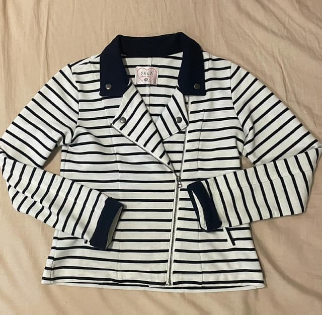 Пиджак, платье, кофточка, куртка, плащ, детские ботинки