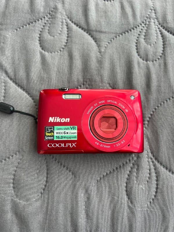 Фотоаппарат Nikon Coolpix