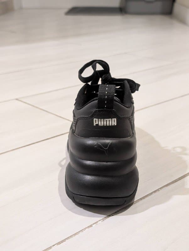 Женские кроссовки 40 размер 5