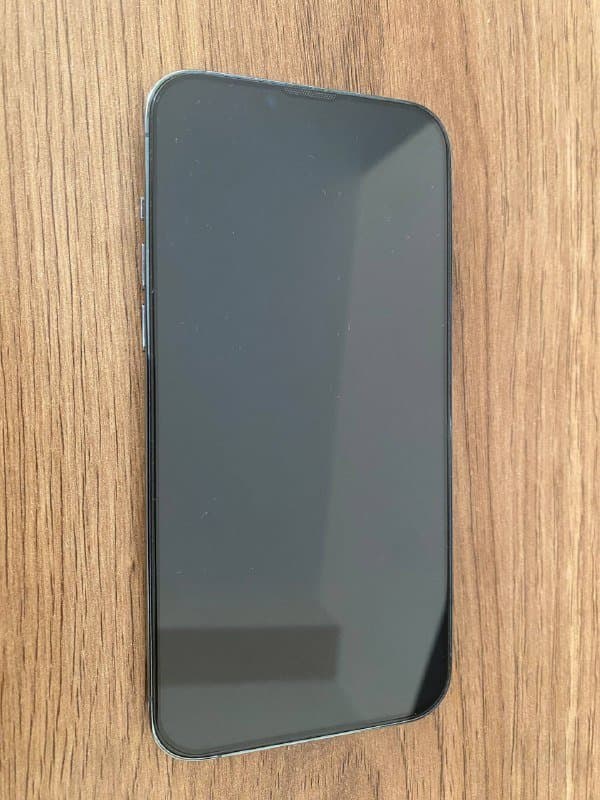 Iphone 13 pro max, Xiaomi Smart Evaporative Humidifier, Philips OneBlade 2