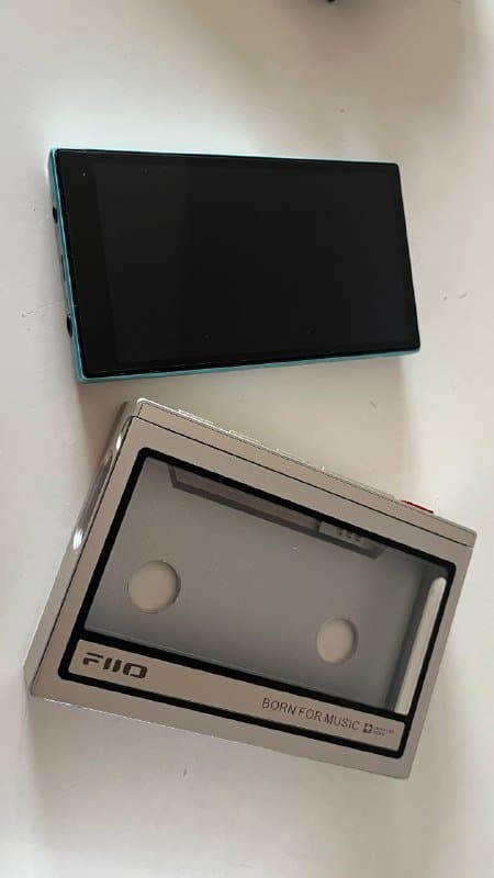 Плеер FIIO JM21 с кассетным чехольчиком 2