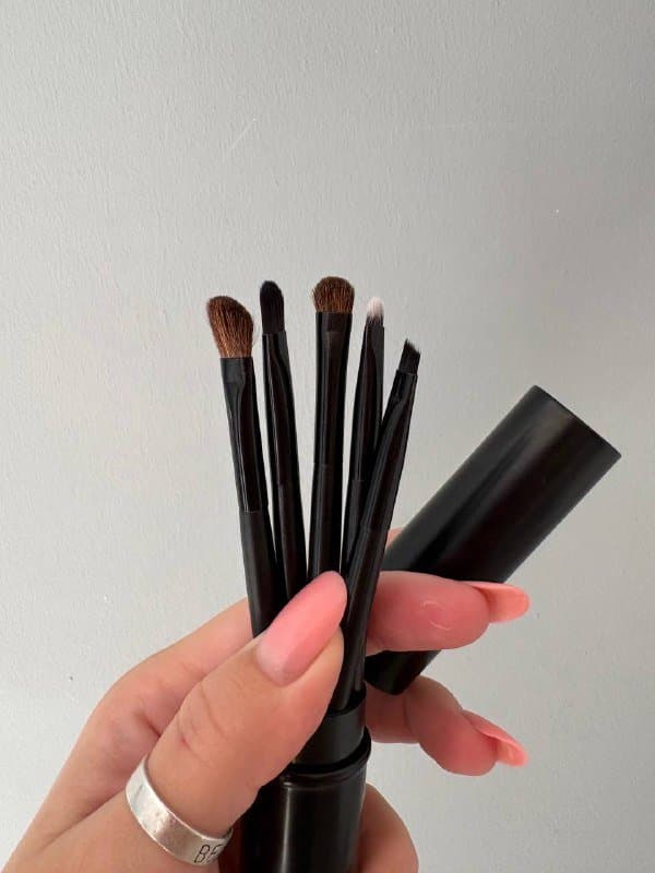 Кисти для макияжа, набор CODENAMES, игра Я НИКОГДА НЕ, набор для покера, блендер, подставка для наушников