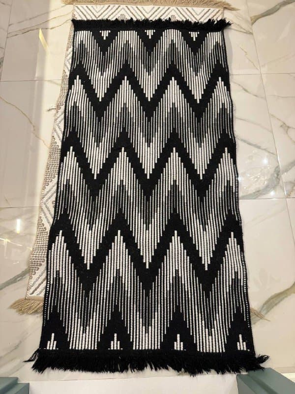 ковер черно-белый 80x150, ковер беж 80x150, ковер в полоску 90x60 1