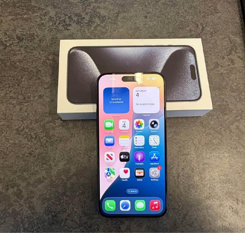 Iphone 15 Pro, Airpods 4 поколения 3