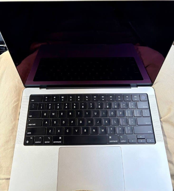 MacBook Pro 14” Apple M3 Pro 18GB 512GB Silver
