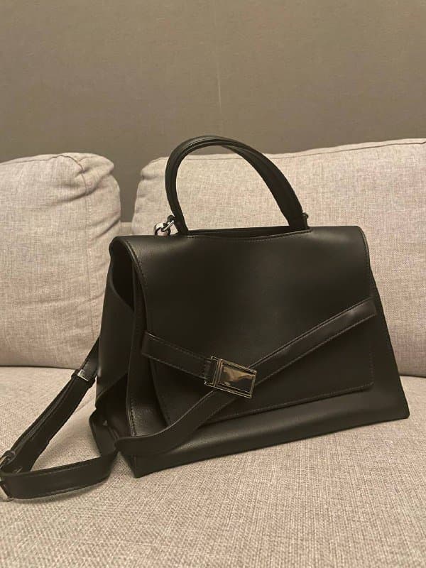 Женская сумка из натуральной кожи